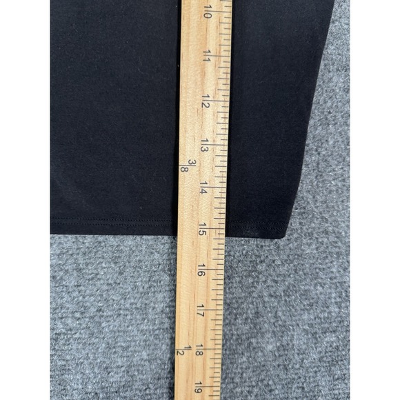 Athleta Conscious Crop Black Bra Top Built in Shelf Size Medium Yoga Pilates EUC - Picture 5 of 10